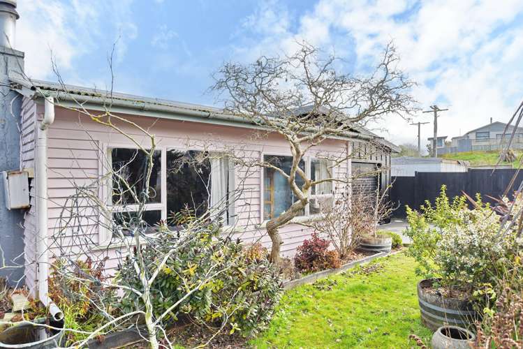 43 Batten Grove The Pines Beach_8