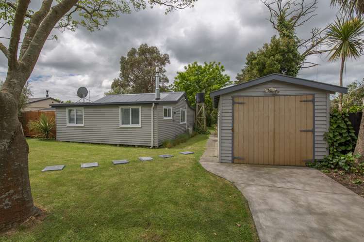 10 High Street Sefton_26