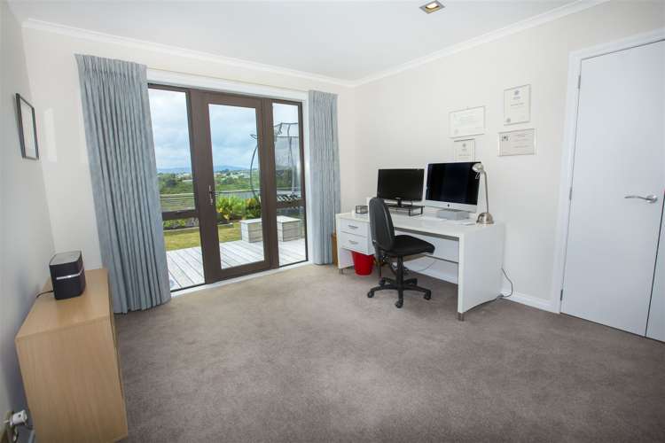 12 Aoraki Rise Aotea_16