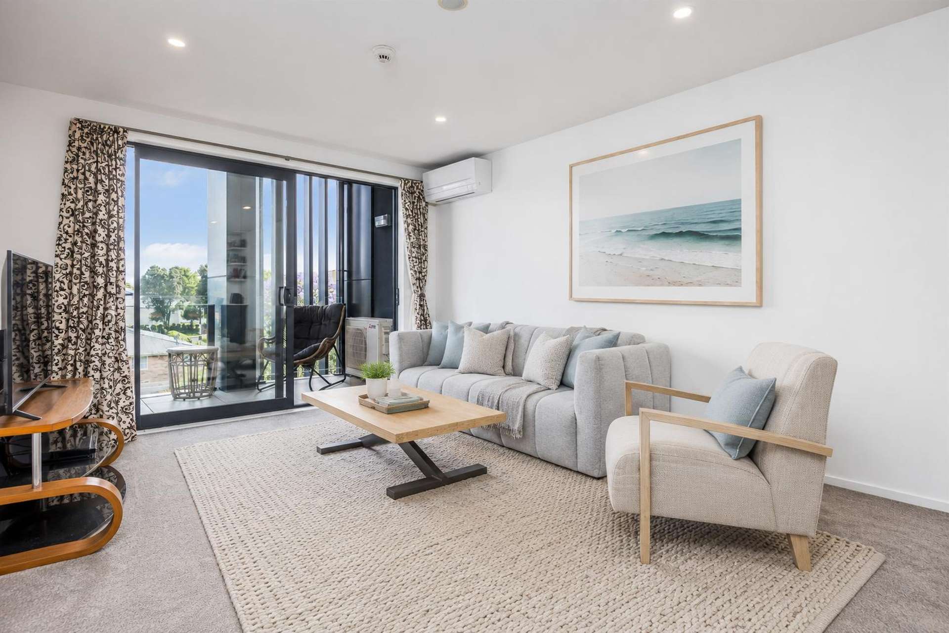 57/8 Thompson Park Road Mount Wellington_0