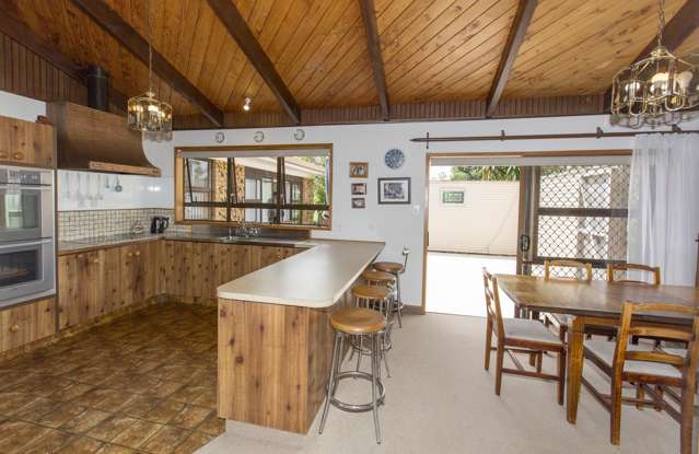 242 Baylys Coast Road Dargaville_1