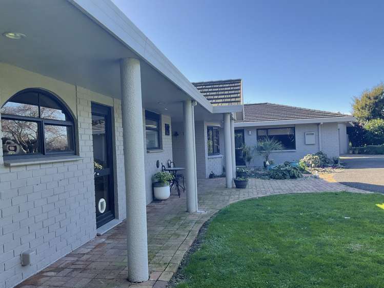 1343 Devon Road Waitara_17