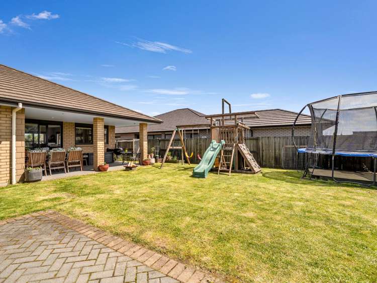 15 Carroll Place Owhata_21