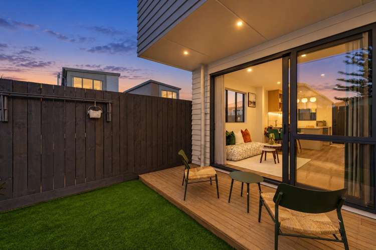 92 Gloria Avenue Te Atatu Peninsula_14