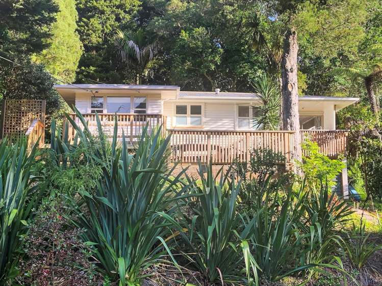 35 Western Road Laingholm_11