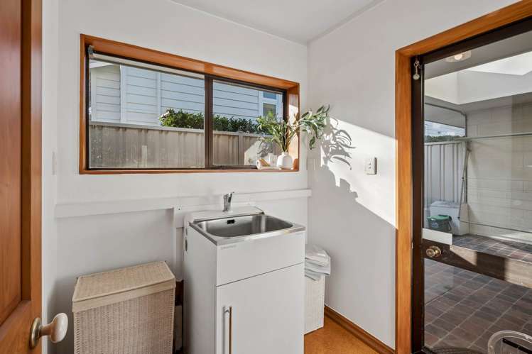 1/20A Old Lake Road Devonport_10