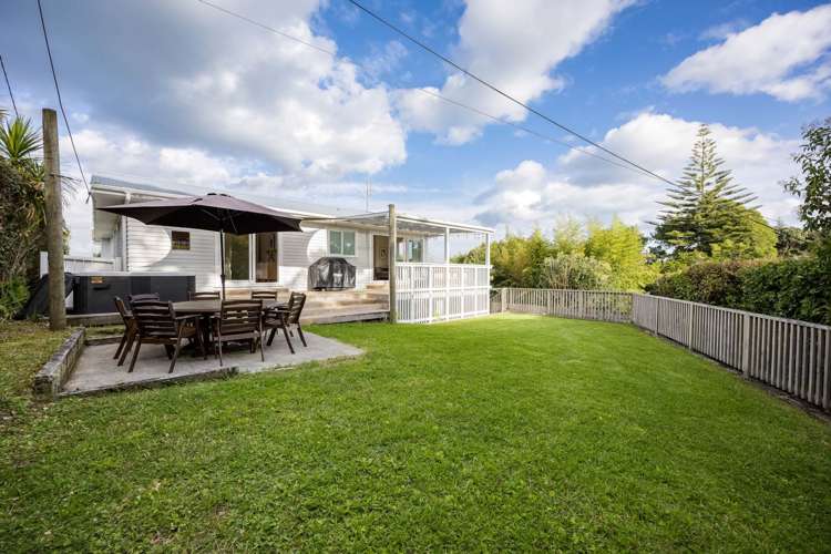 19 Marina Road Torbay_10