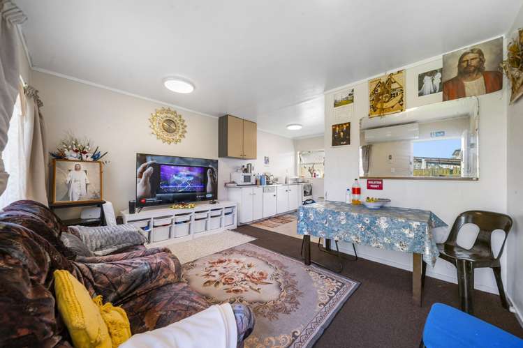 35 Driver Road Mangere East_14