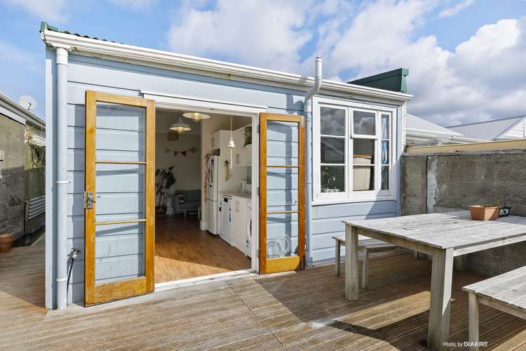 5 Glendavar Street Berhampore_8