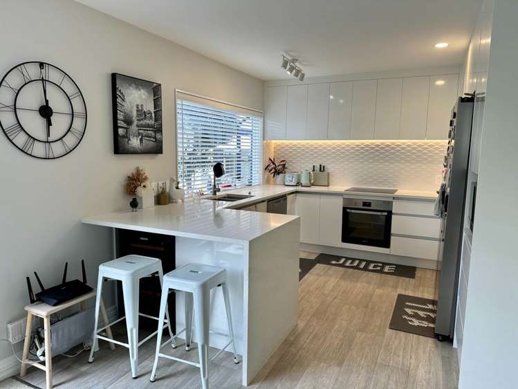 2/88 Coates Avenue Orakei_6