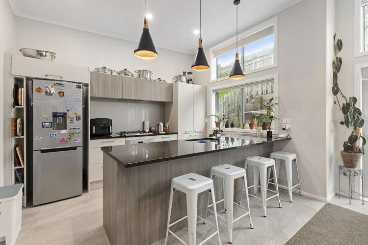9 Madeira Close_2