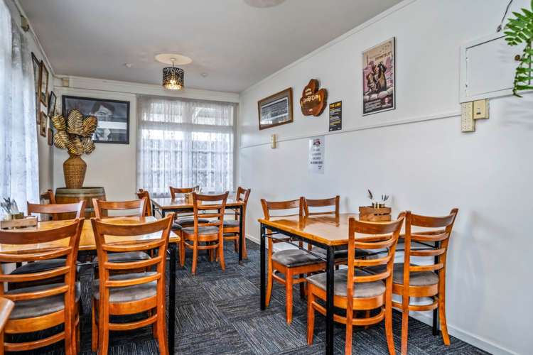 301 Main Road Huapai_9