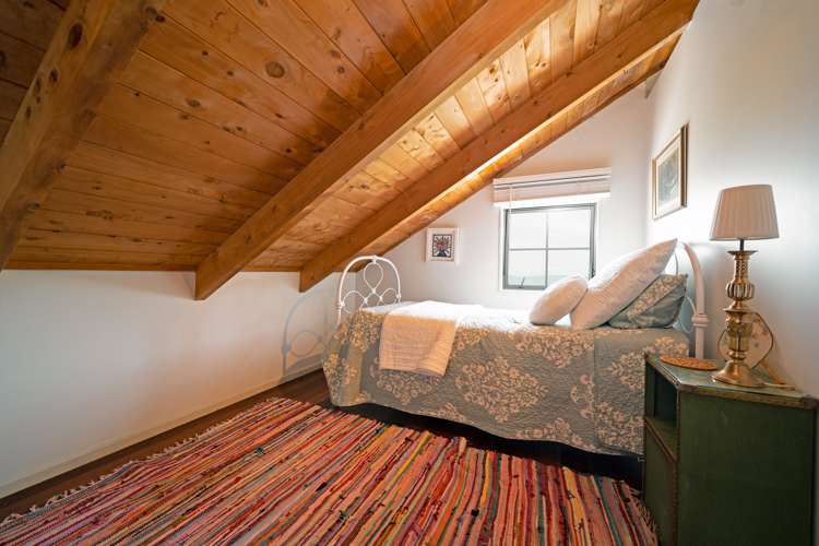 858d Thames Coast Sh25 Road Te Mata_14