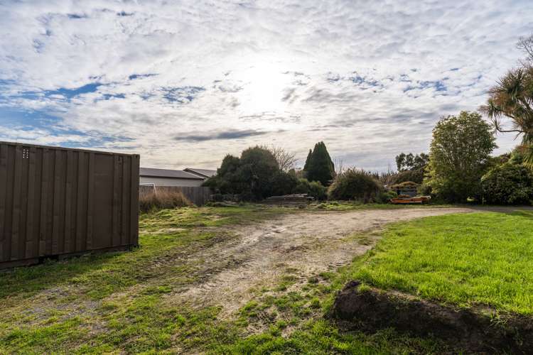 83 Eddystone St Kaitangata_16