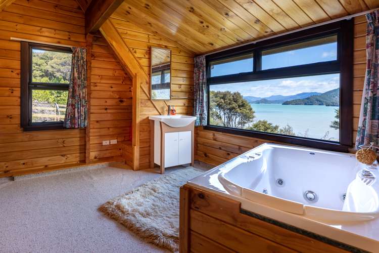 4141 Kenepuru Road Kenepuru Sound_12