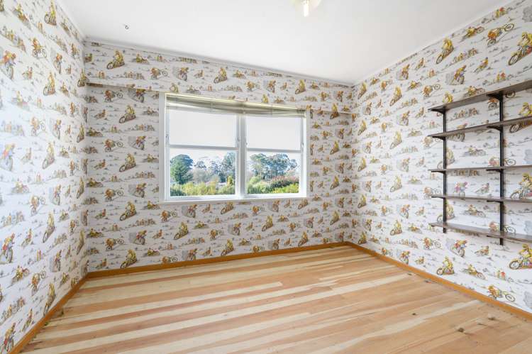 26 Garden Heights Avenue Glenview_10