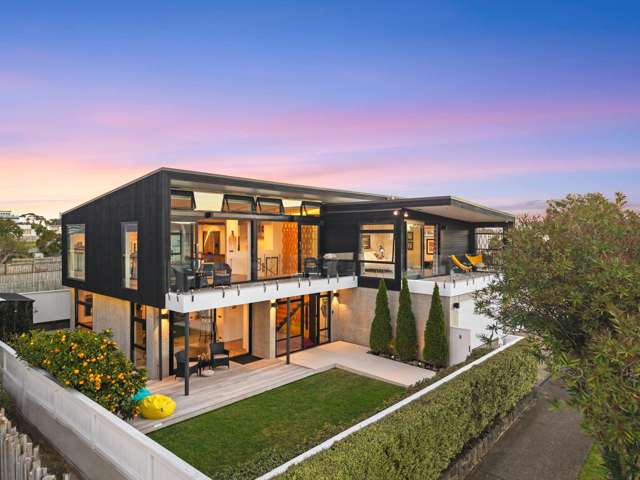 Distinctive living