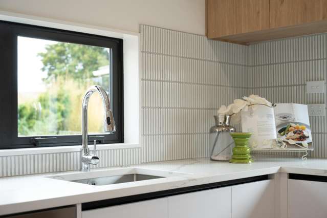 18B Geneva Place Blockhouse Bay_4