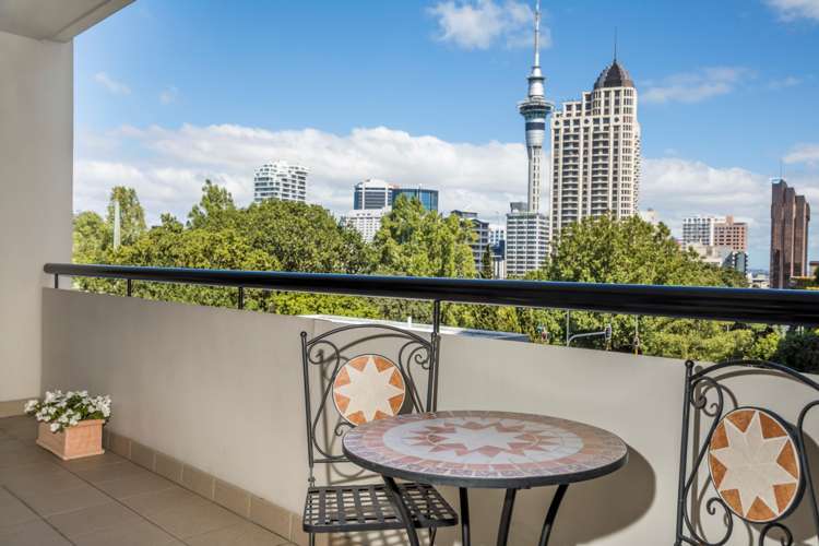 5c/14 Waterloo Quadrant Auckland Central_9