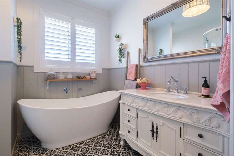 169 Dominion Road Mahana_5