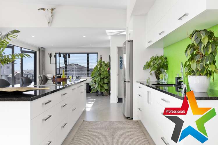 10 Tuhua Close Wharewaka_11