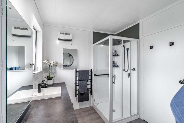 135 Chelmsford Street Windsor_12