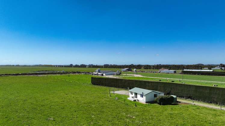 83 Fraser Road Winton Surrounds_8