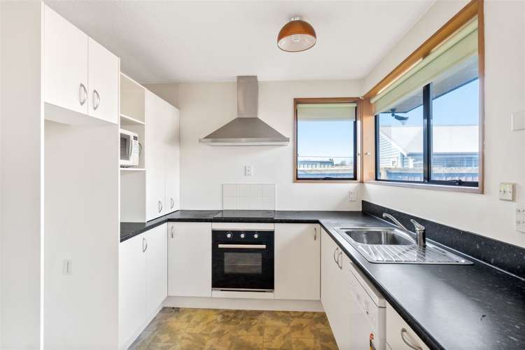 2/359 Main South Road Hornby_7