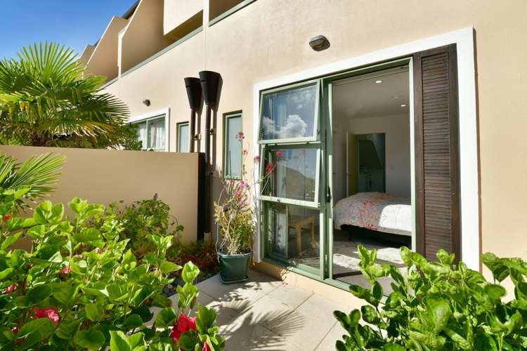 6/595 Laurie Southwick Parade Gulf Harbour_3