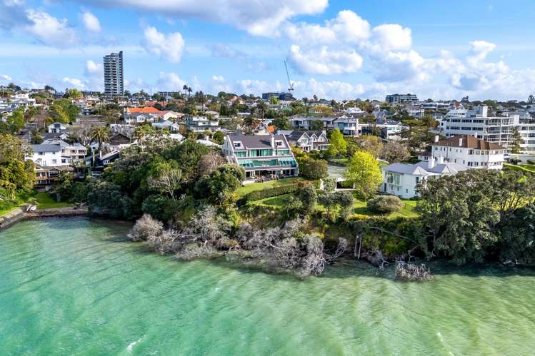 1/3 Masefield Avenue Herne Bay_21