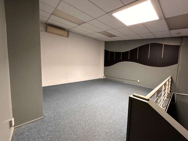 E/313 Barton Street Hamilton Central_2