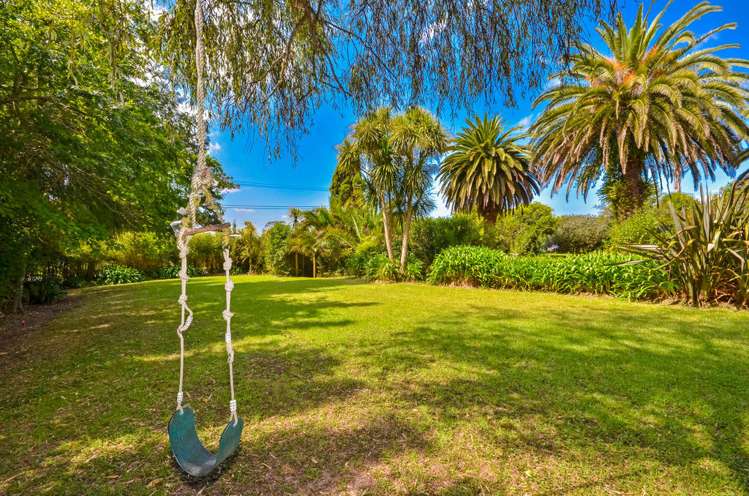 16 Durey Road Dairy Flat_32