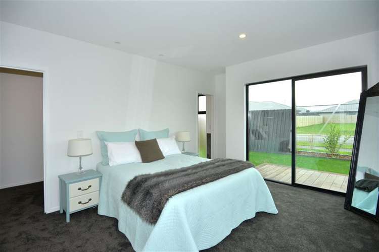 8 Langer Road Lincoln_20