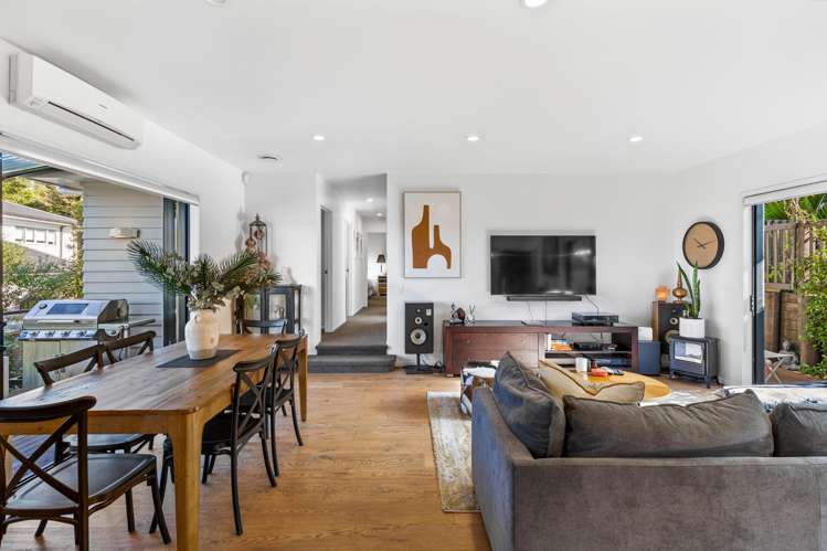 24 Edgerton Road Te Atatu Peninsula_7