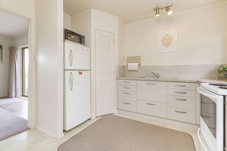 2/34 Wellington Street Papakura_14