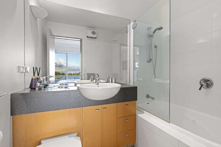 6/21 Earnslaw Terrace Queenstown_18