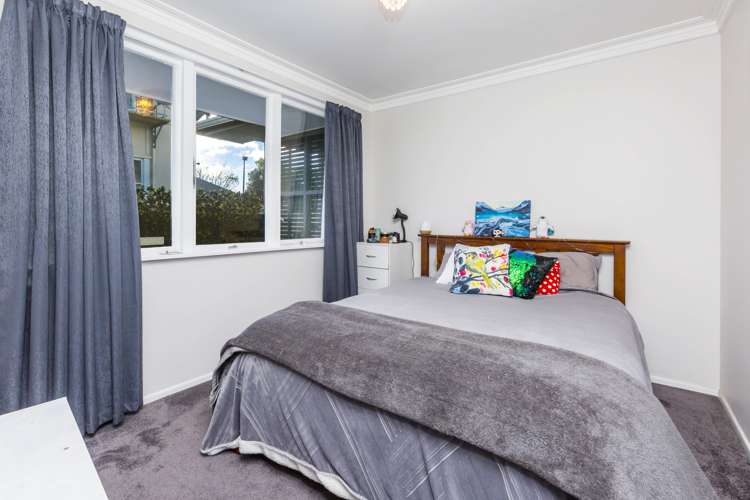 1/32 Bay Street Petone_13