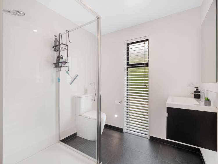 71 Courage Road Amberley_28