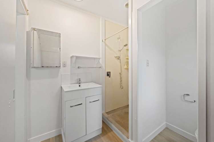 7 Hiseman Lane Henderson_10