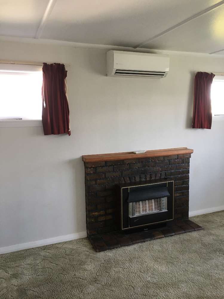 83 Featherston Street 10930_3