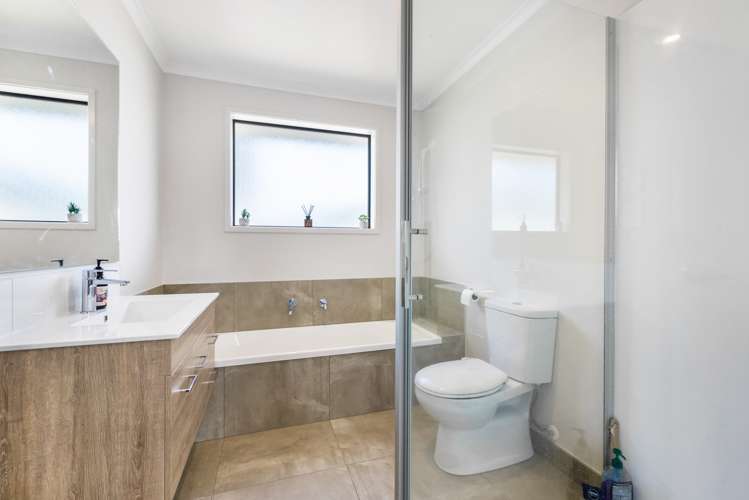 3 Reserva Crescent Kumeu_7