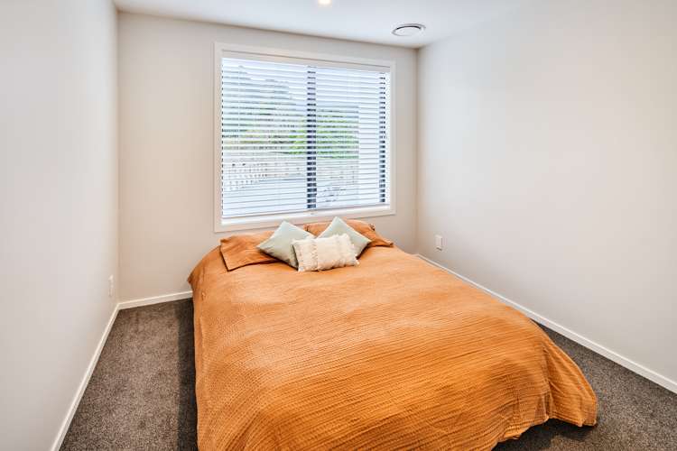 6 Pakura Place Wainuiomata_13