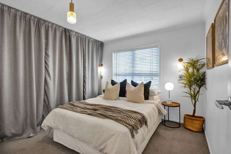 1/246 Courtenay Street Strandon_12