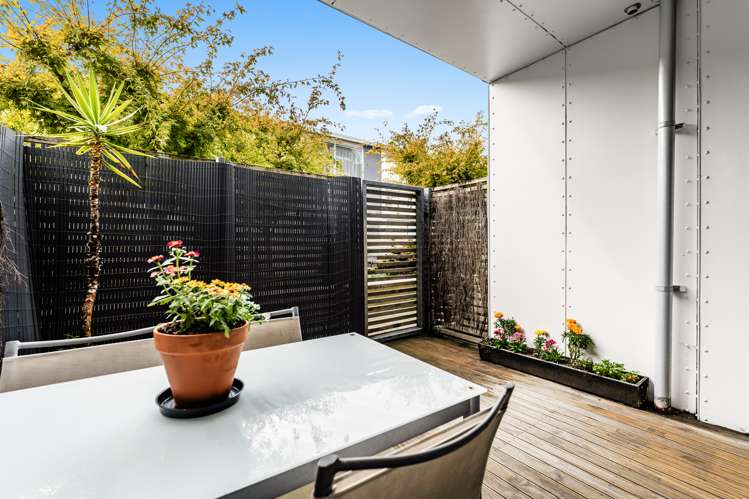 105/22 Fisher-Point Drive Auckland Central_16