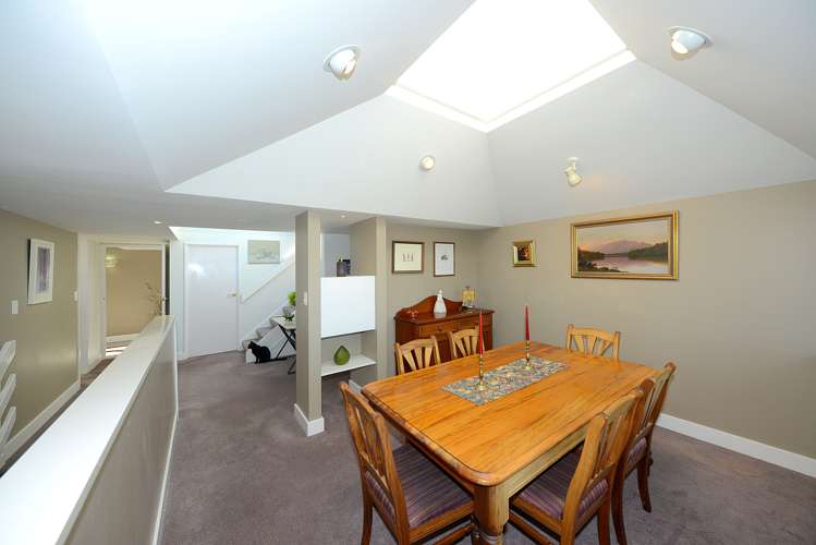 2 Derrynane Lane Cashmere_8