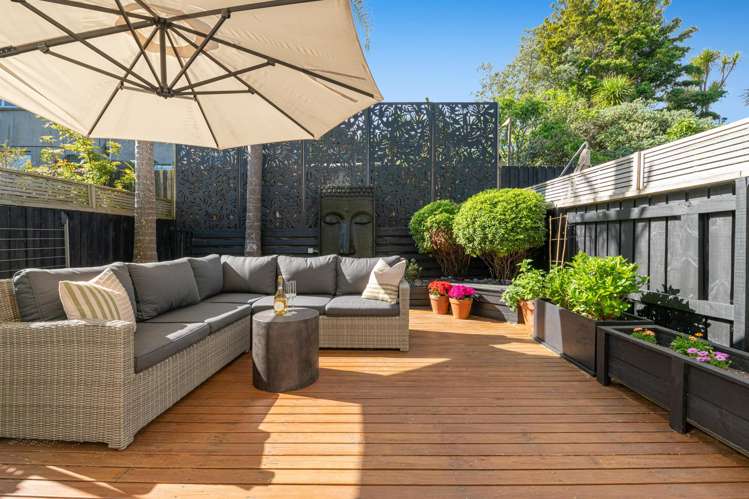 4/13 Kaihu Street Northcote_1