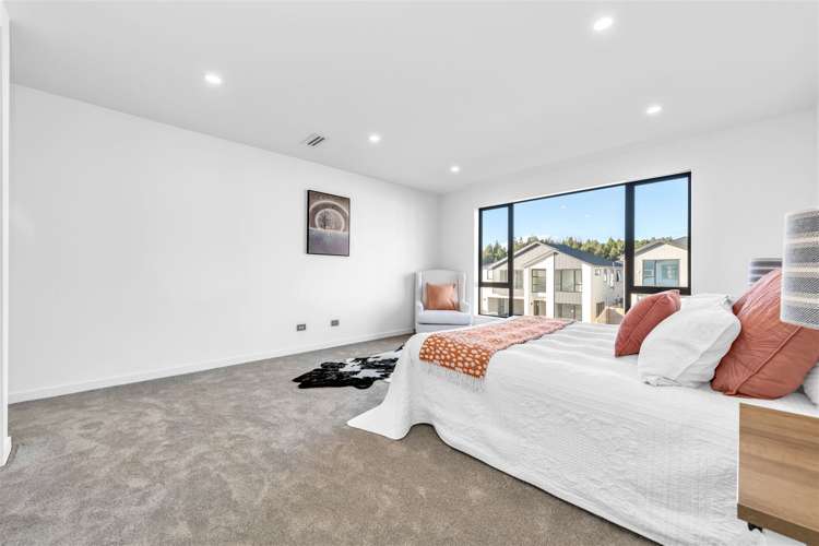 17 Tullymore Drive Flat Bush_18