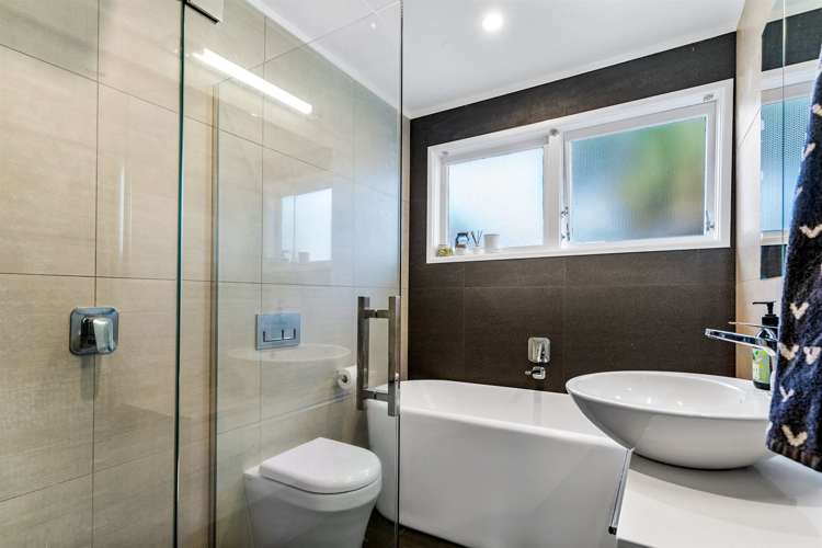 1/13 Campbell Road Takapuna_11