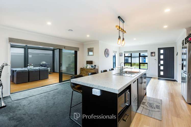 34 Filmer Crescent Wallaceville_7