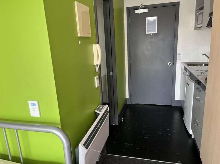 133 Beach Road 10015_5